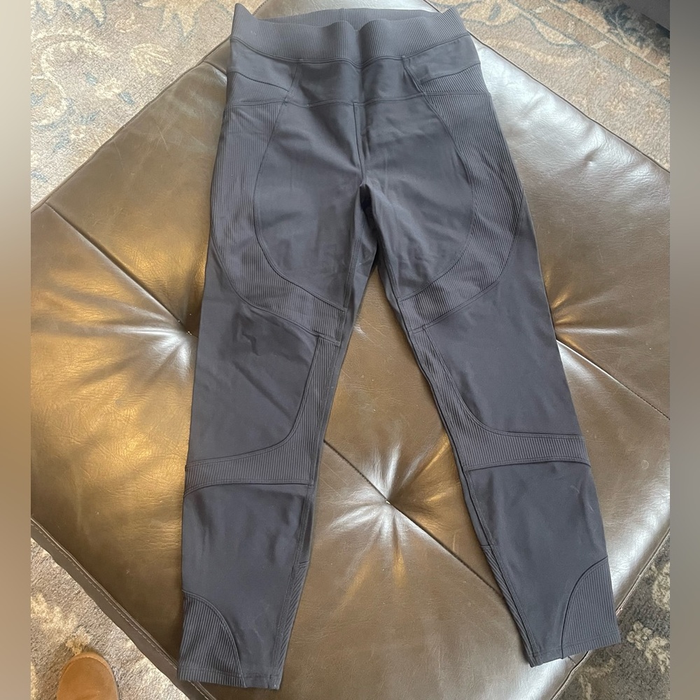 Black Lululemon Moto Leggings